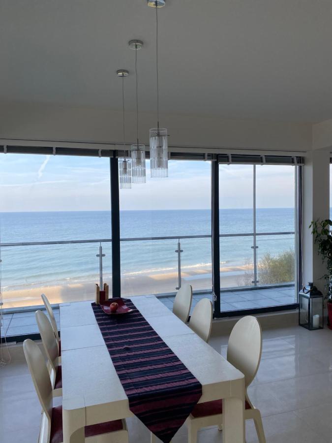 Penthouse Bluesky Apartment เรวัล ภายนอก รูปภาพ